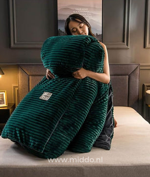 Eliavo Fluwelen Fleece Dekbedovertrek | Aanpasbaar Comfort voor Elk Seizoen, Stijlvol en Zacht